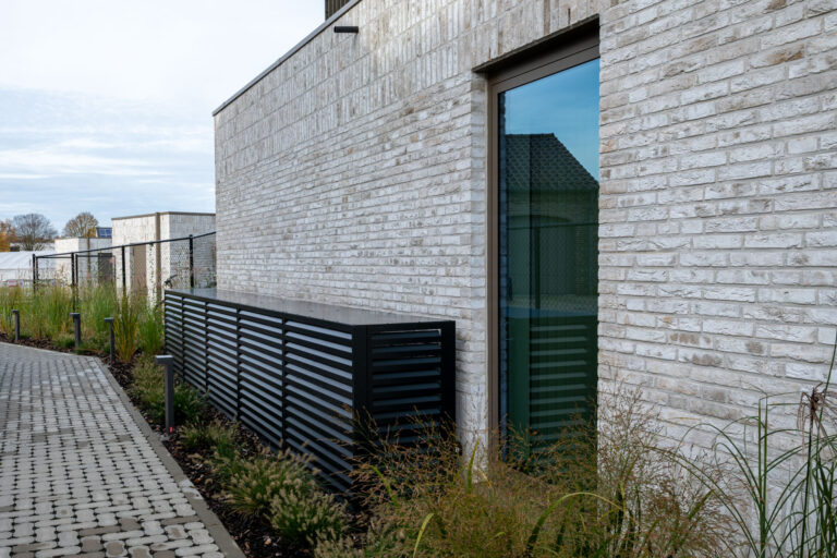 BELISA_BILZEN_ERENS_KRAK-06